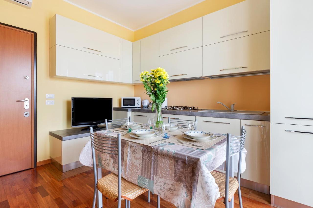 Apartamento Savona District Terrace Flat Milán Exterior foto